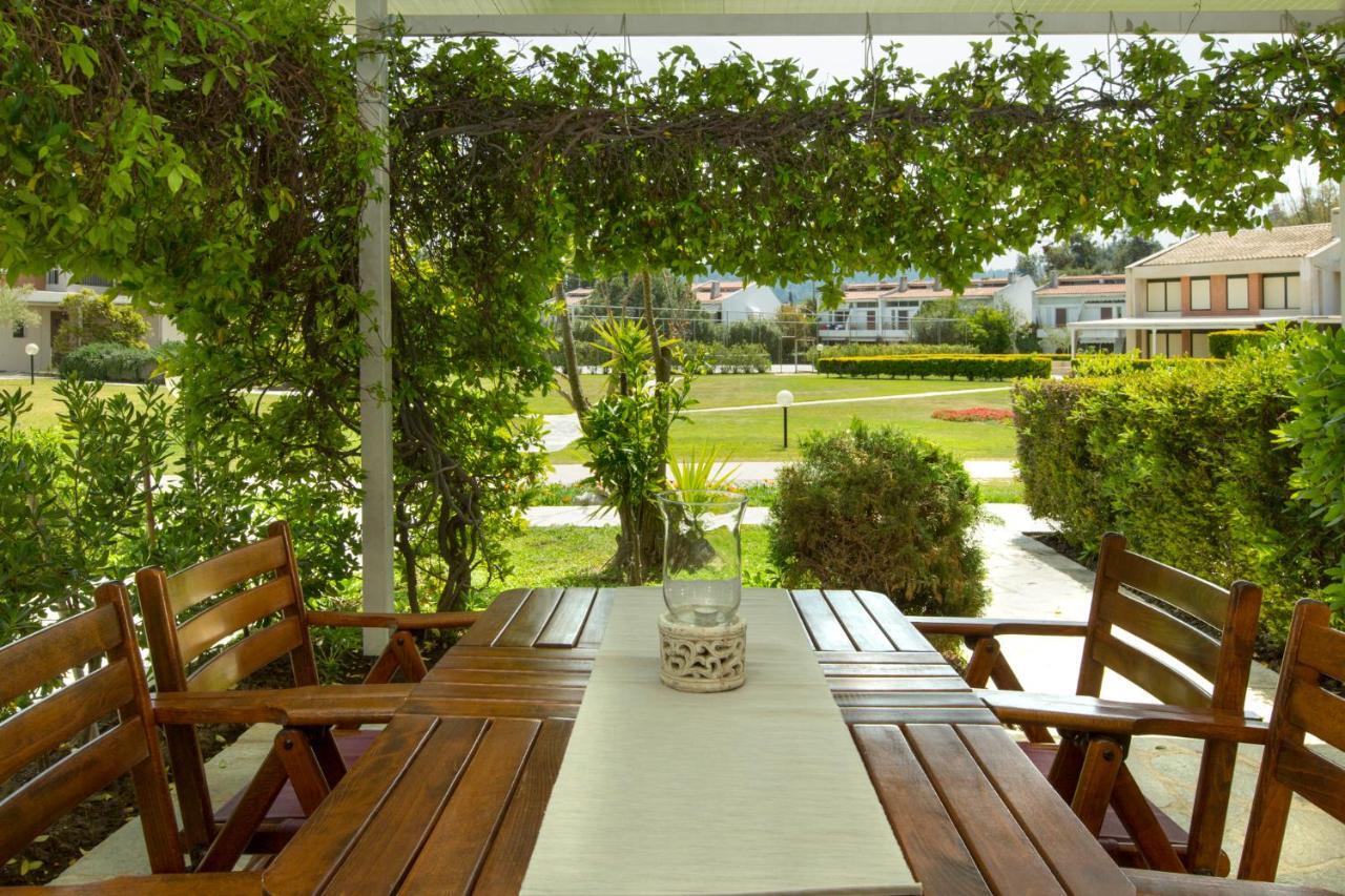 Villa Dihtia On The Sea Пефкохорі Екстер'єр фото